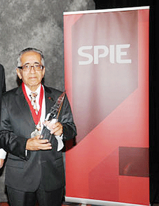 Daniel Malacara Hernández: SPIE Gold Medal 2012