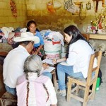 Sinaí Ocampo en clase de alfabetización.