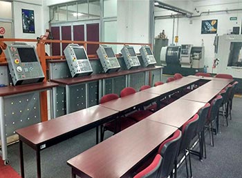 Laboratorio de CNC y espacio de entrenamiento