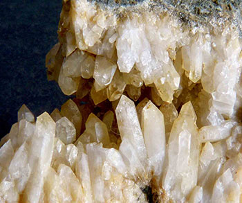Cristales de cuarzo, Irún, por J Lazcano, en www,flickr.com